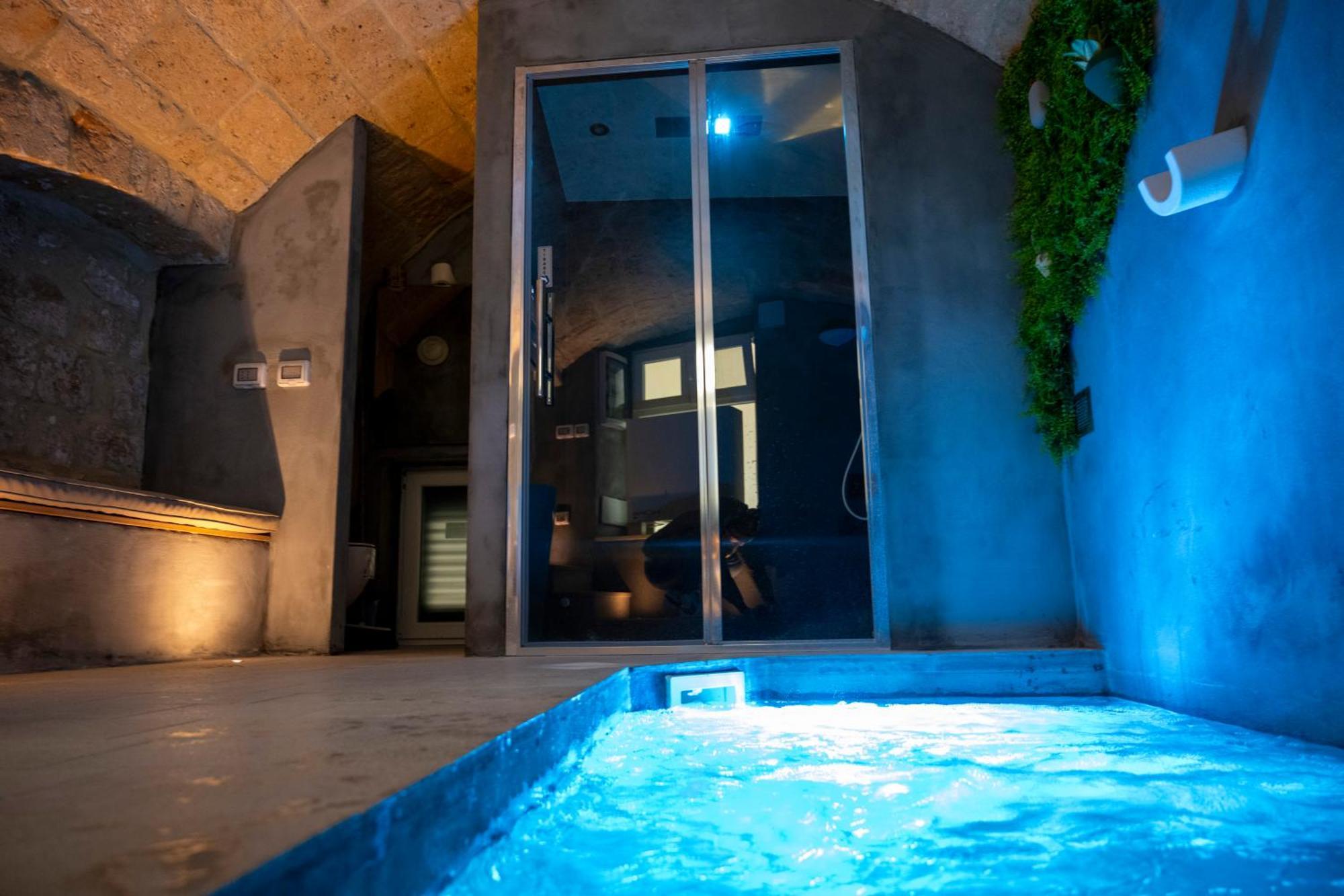 Aqva Luxury Apartment Spa Monopoli Eksteriør billede